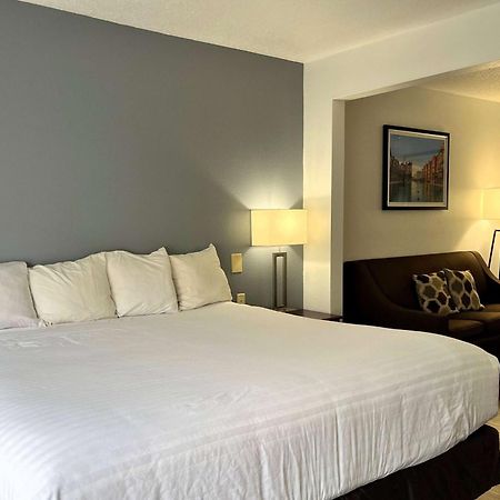 Wingate By Wyndham Airport - Rockville Road Indianapolis Extérieur photo